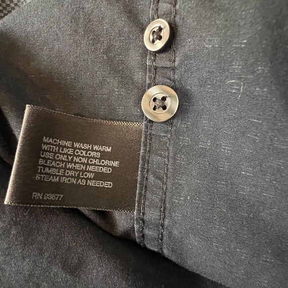 J.Ferrar Men's Casual Button Up Check Pattern Shirt - Picture 8 of 8